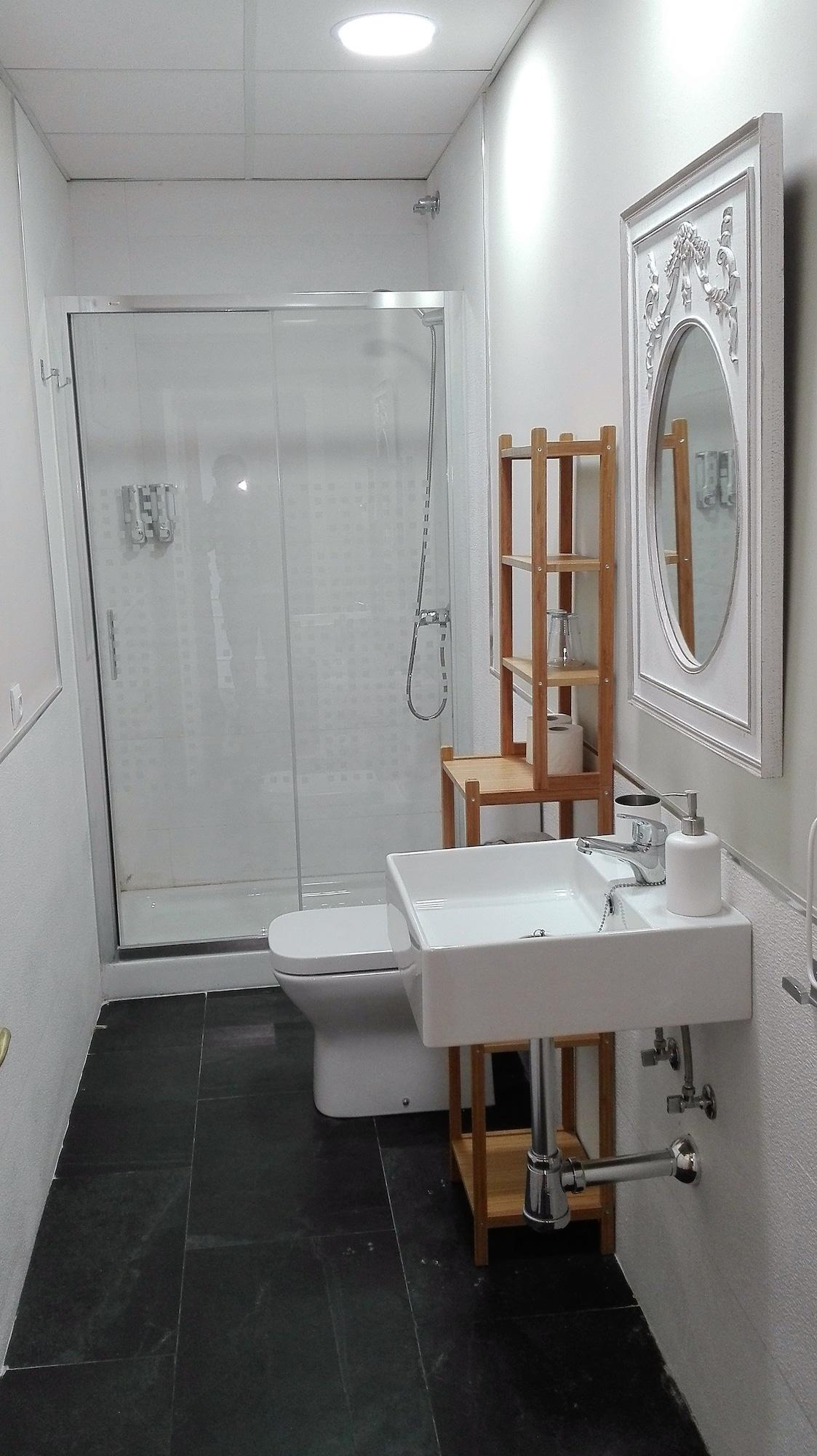 Le Petit Paris Guest house Seville