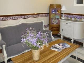 Le Petit Paris Guest house 2*