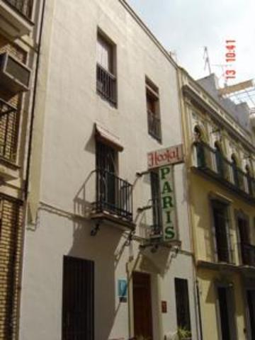 Le Petit Paris Seville