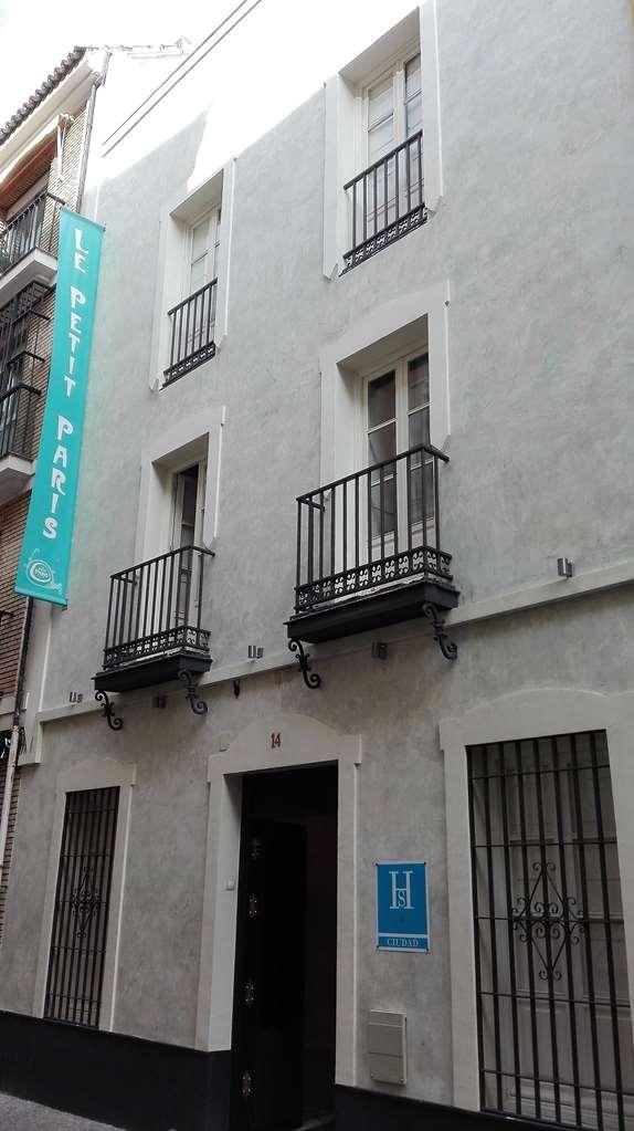 Guest house Le Petit Paris